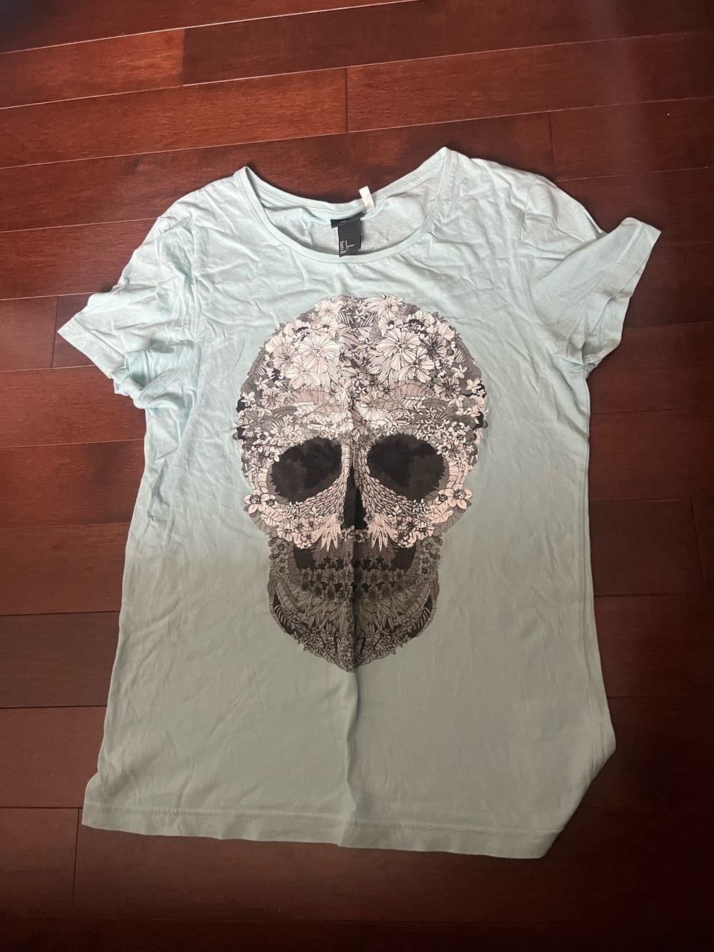 Floral Skull Graphic Tee - Light Blue